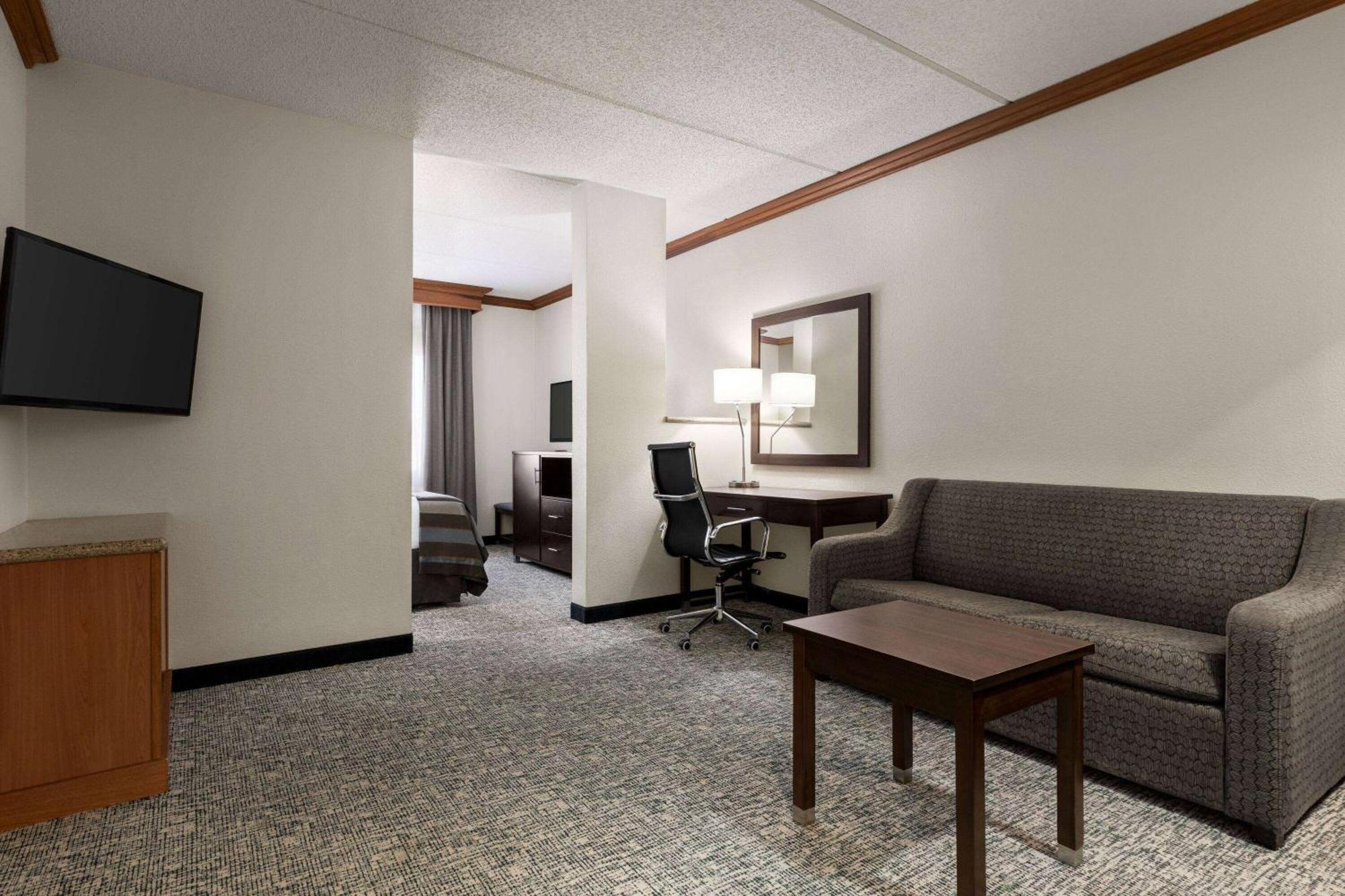 วินเกท บาย วินด์แฮม เฟลตเชอร์ แอท แอชวิลล์แอร์พอร์ต Hotel เฟลทเชอร์ ภายนอก รูปภาพ